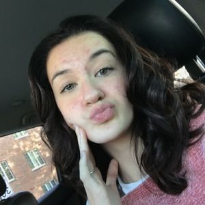 Meet your Posher, Isabela